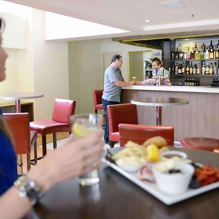 Готель Ibis Styles Adelaide Grosvenor Екстер'єр фото