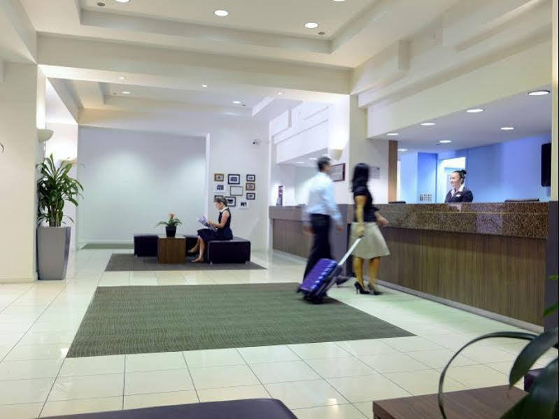 Готель Ibis Styles Adelaide Grosvenor Екстер'єр фото
