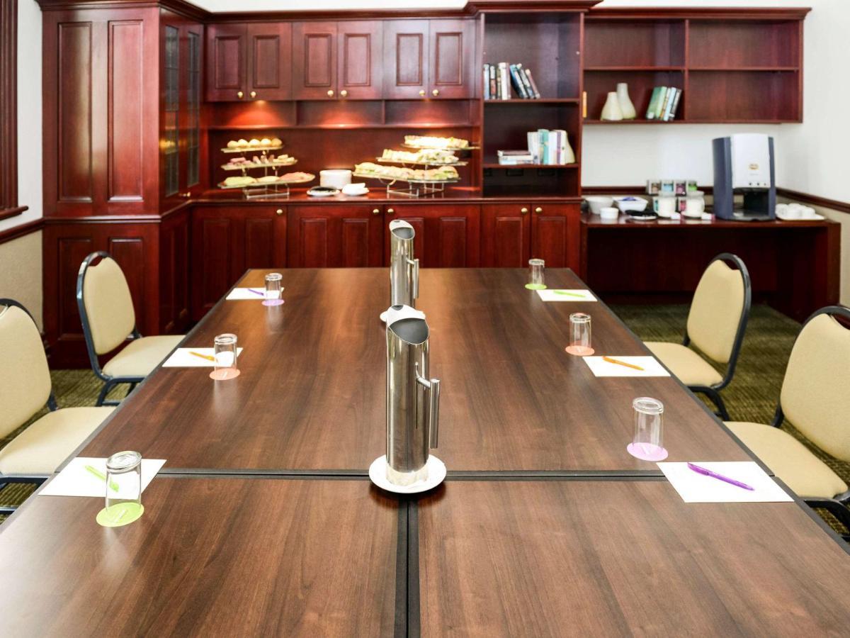 Готель Ibis Styles Adelaide Grosvenor Екстер'єр фото