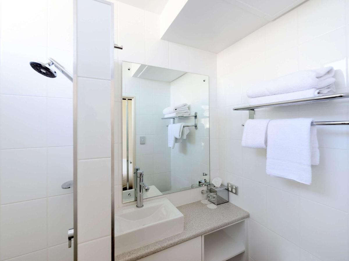 Готель Ibis Styles Adelaide Grosvenor Екстер'єр фото
